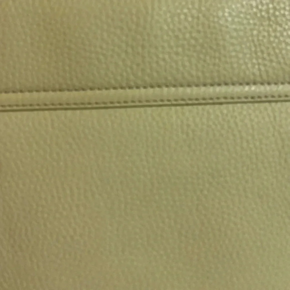 Adrienne Vittadini green leather shoulder handbag - Picture 5 of 11